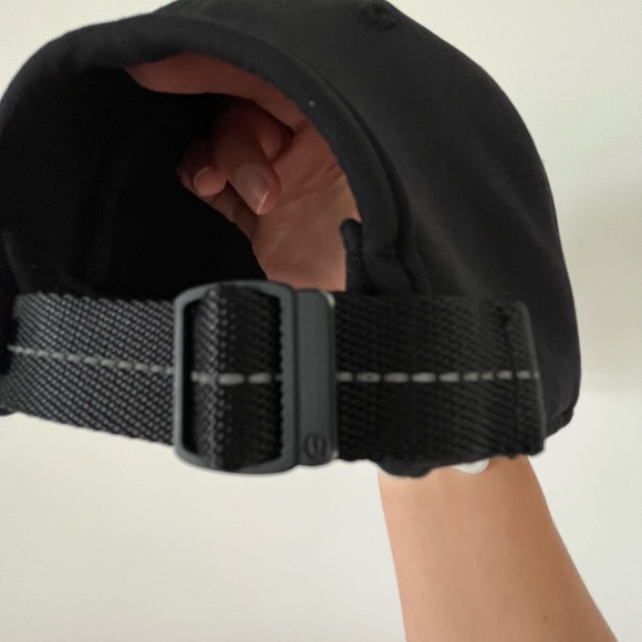Black Lululemon ball cap - Picture 3 of 5